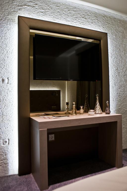 Mirage Hotel Sárvár Rom bilde