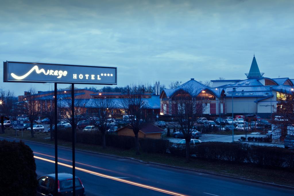 Mirage Hotel Sárvár Eksteriør bilde